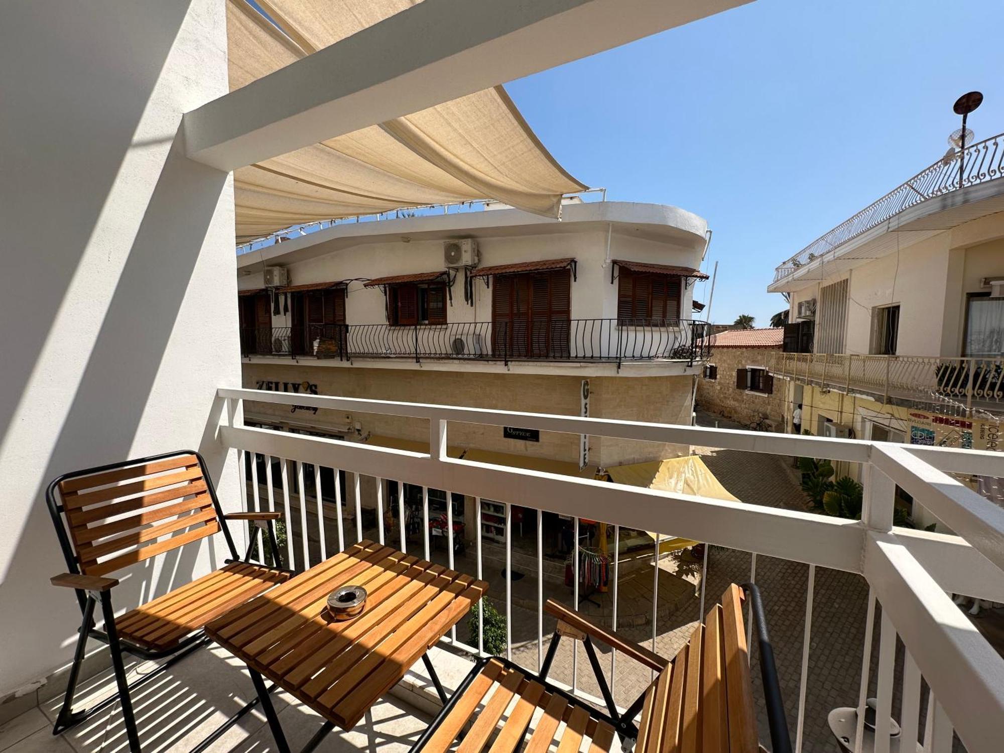 Famagustian Guest Rooms ฟามากุสต้า ภายนอก รูปภาพ